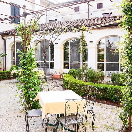Palazzo Quaranta Hotel Piadena