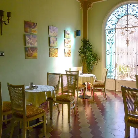 Ξενοδοχείο Palazzo Quaranta 3*